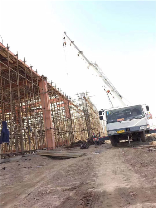 贵定县25 吨、50 吨吊车怎么选？多大重量 / 半径适合对应车型？