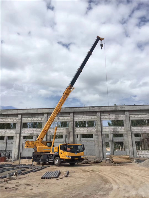 贵定县吊装作业前会做设备检查吗？安全保障措施有哪些？